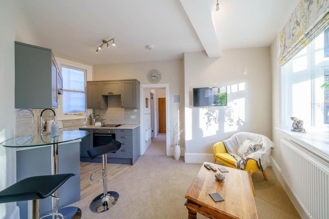 Upper Thames & Lower Thames - Stunning Apartments 헨리온템스 외부 사진